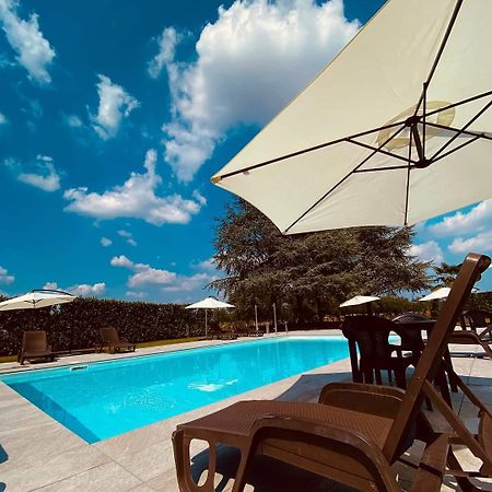 Hotel Villa Malpensa Виццола-Тичино Экстерьер фото