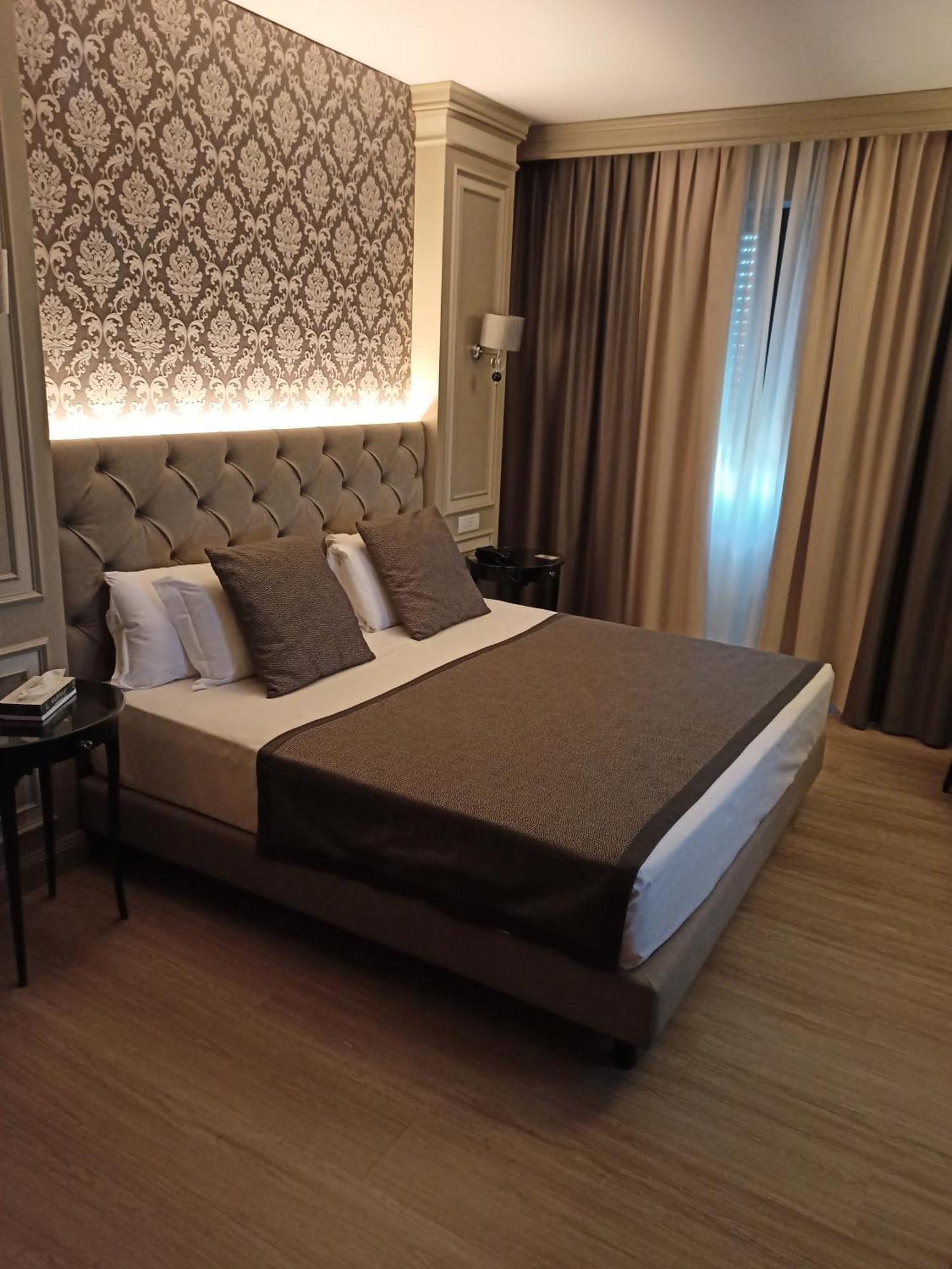 Hotel Villa Malpensa Виццола-Тичино Экстерьер фото