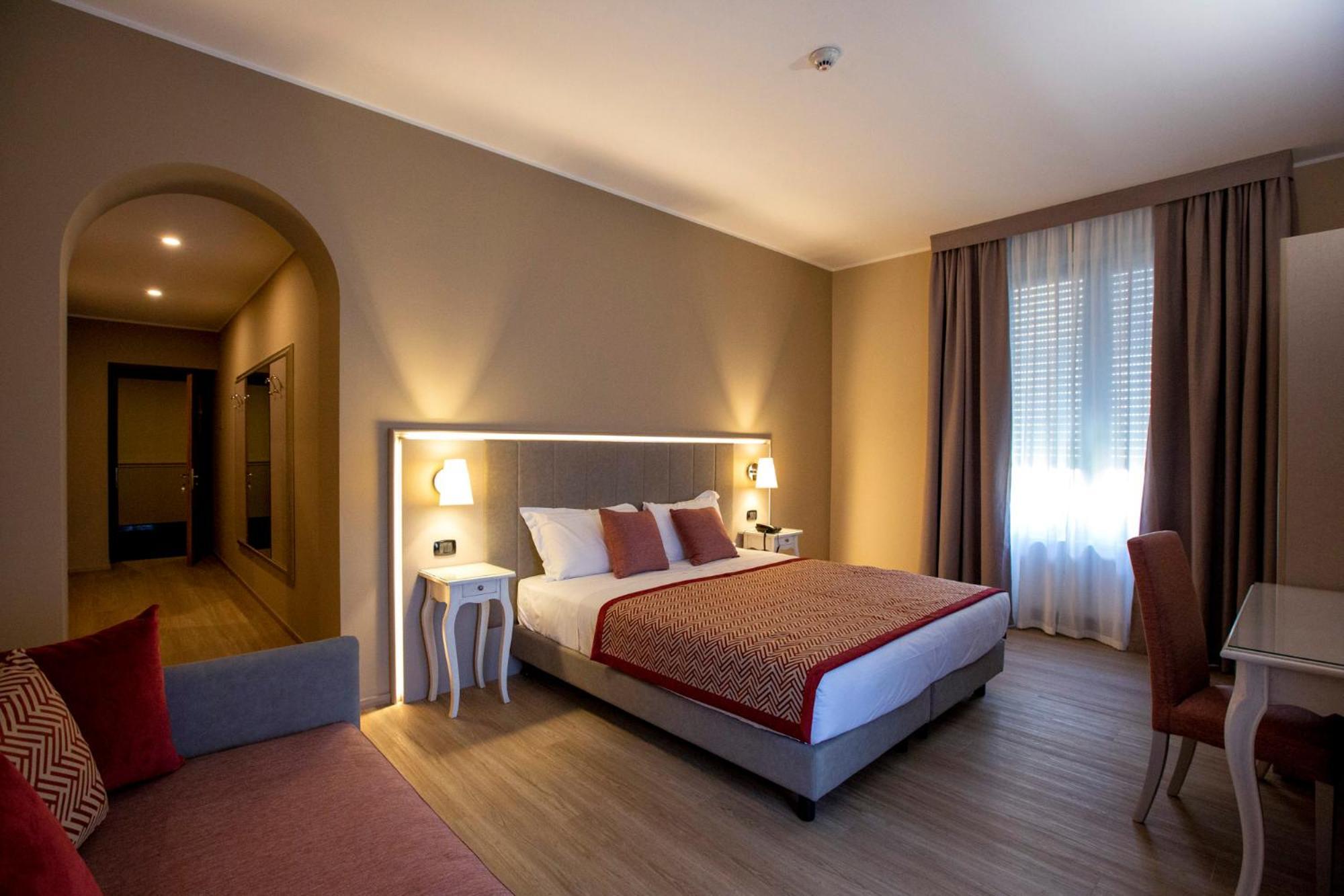Hotel Villa Malpensa Виццола-Тичино Экстерьер фото